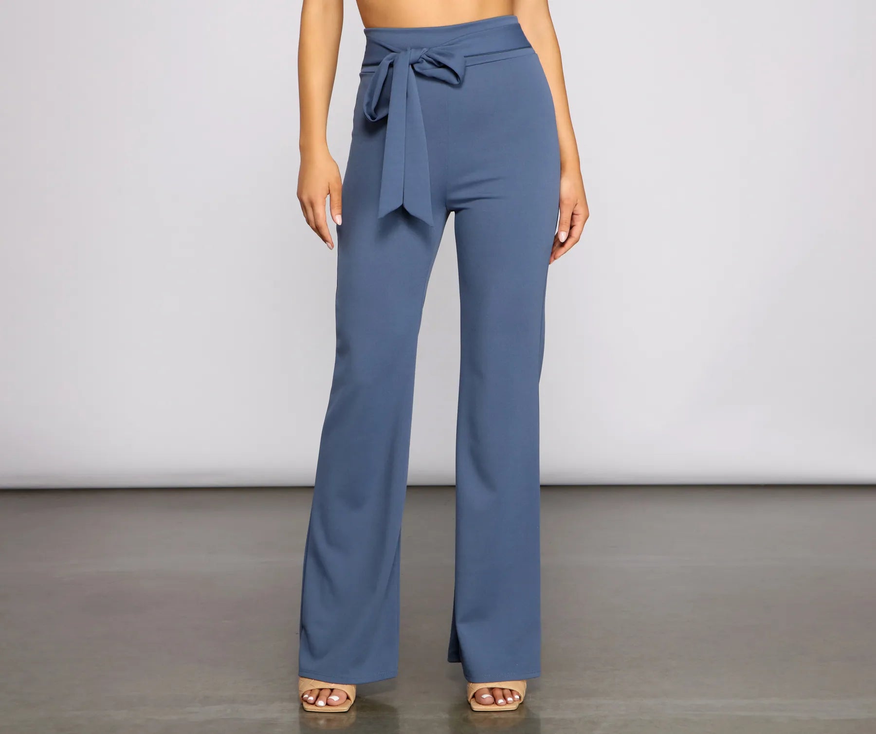 Perfectly Stylish Tie-Waist Pants