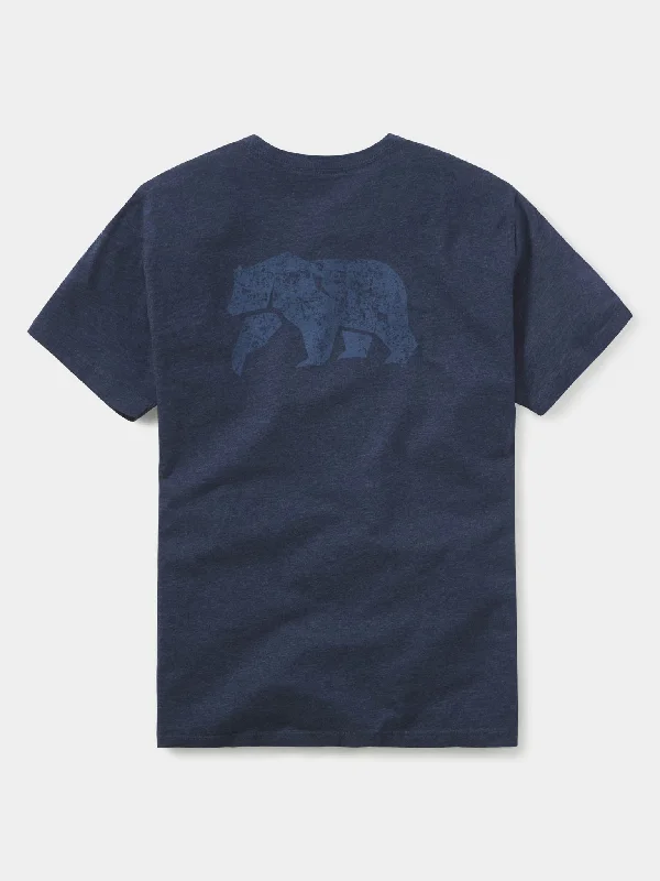 Worn in Bear T-Shirt in Navy