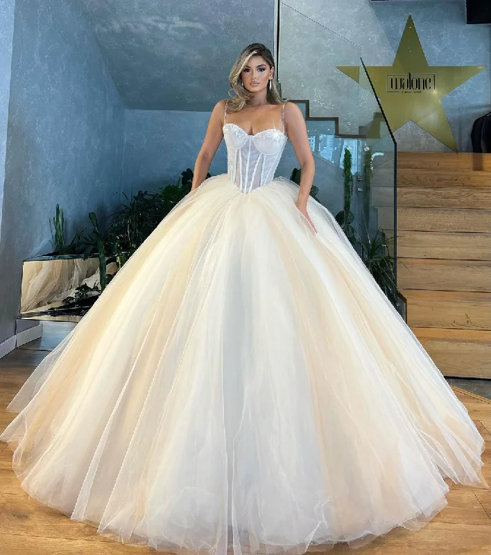 Bridal Tulle Ball Gown Sleeveless Wedding Dress