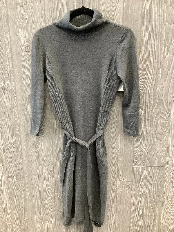 Dress Casual Midi By Ann Taylor In Grey, Size: S Designer midi dresses